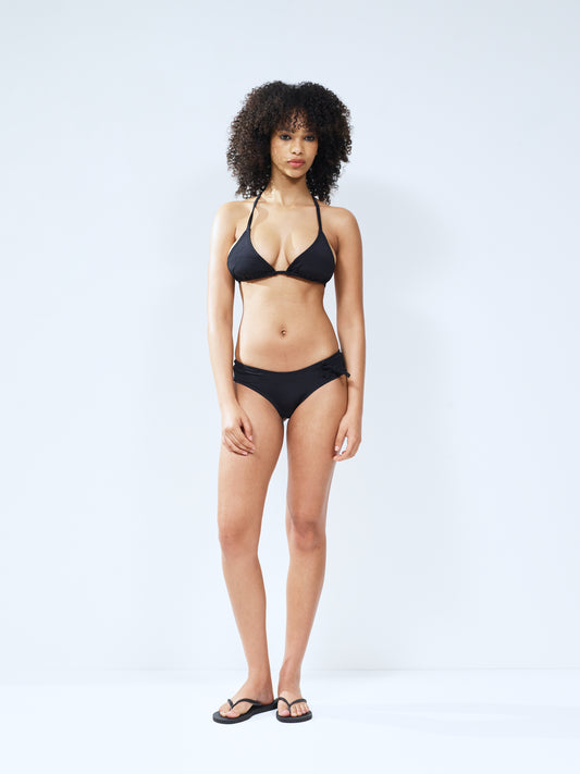 Classic triangle bikini top - black (e-store exclusive)