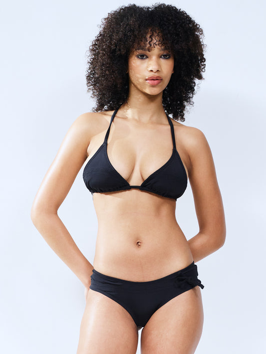 Classic triangle bikini top - black (e-store exclusive)