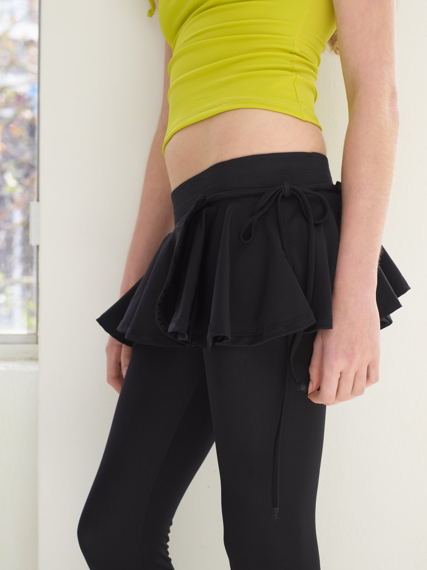 Skirted flute legging - black