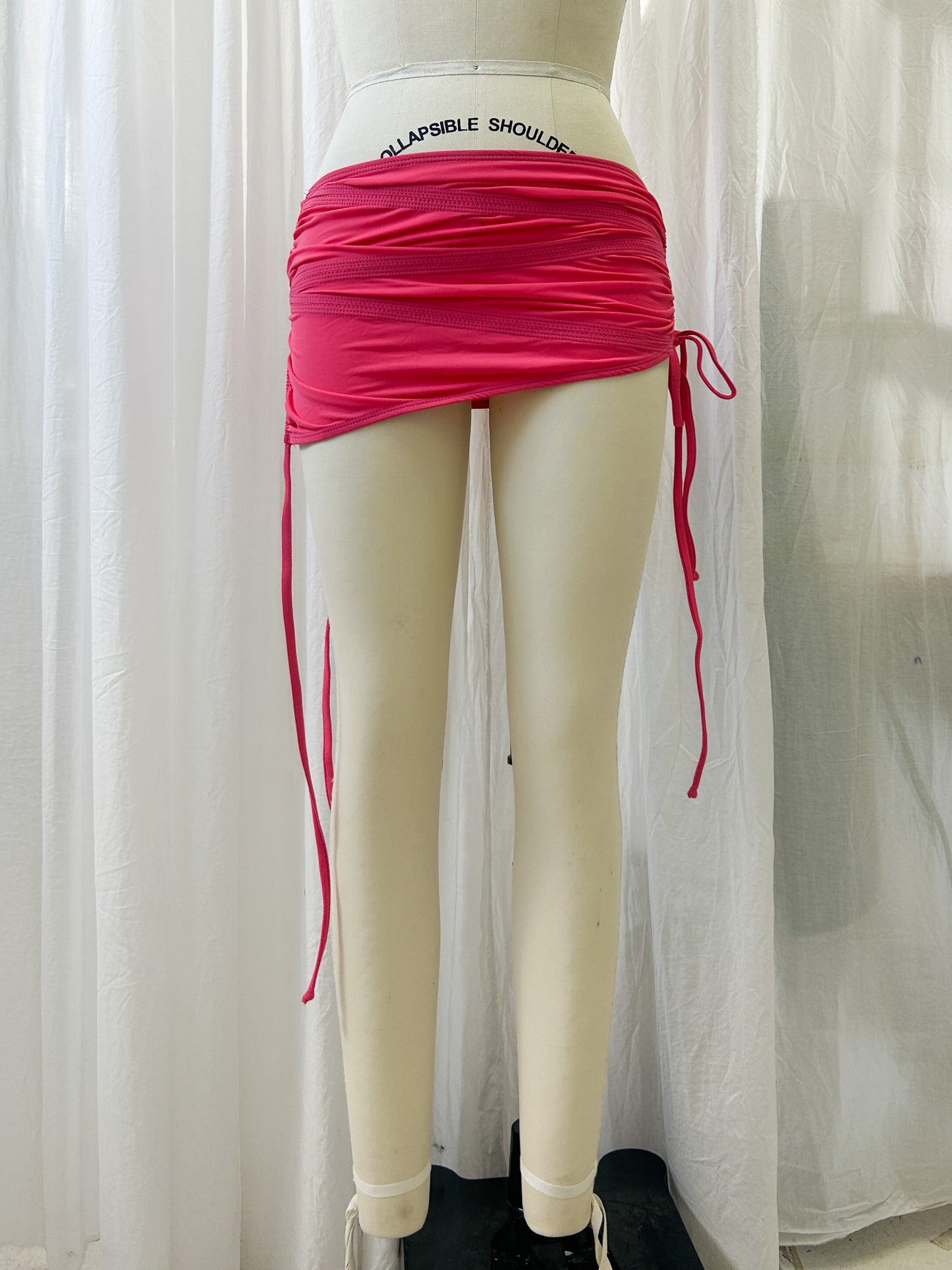 SS22- Micro bandeau skirt - fuschia pink (extra small)