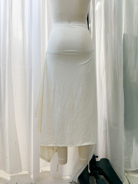 AW23 - Handkerchief bowtie skirt - pearl (extra small)