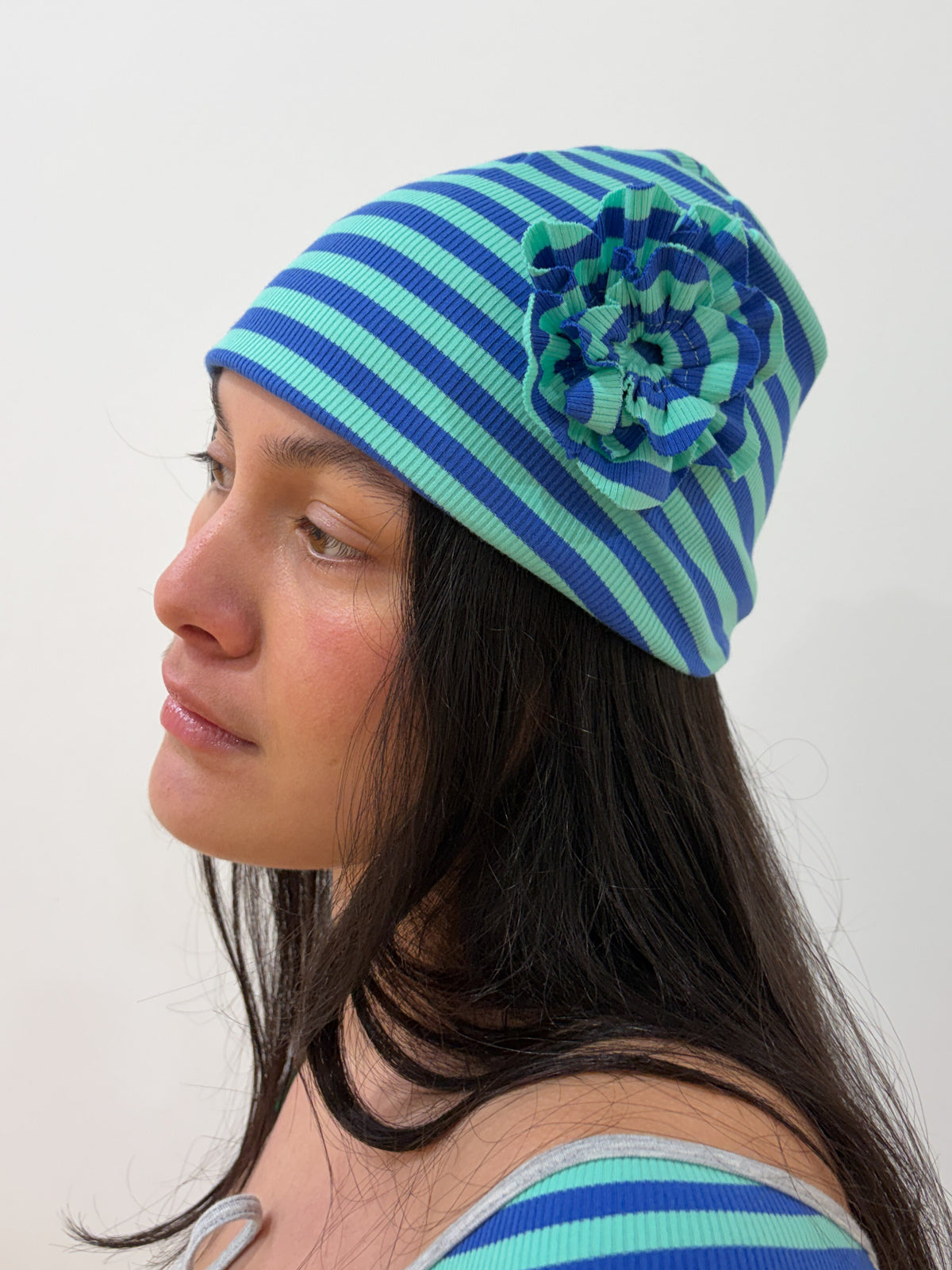 Rosette beanie - blue