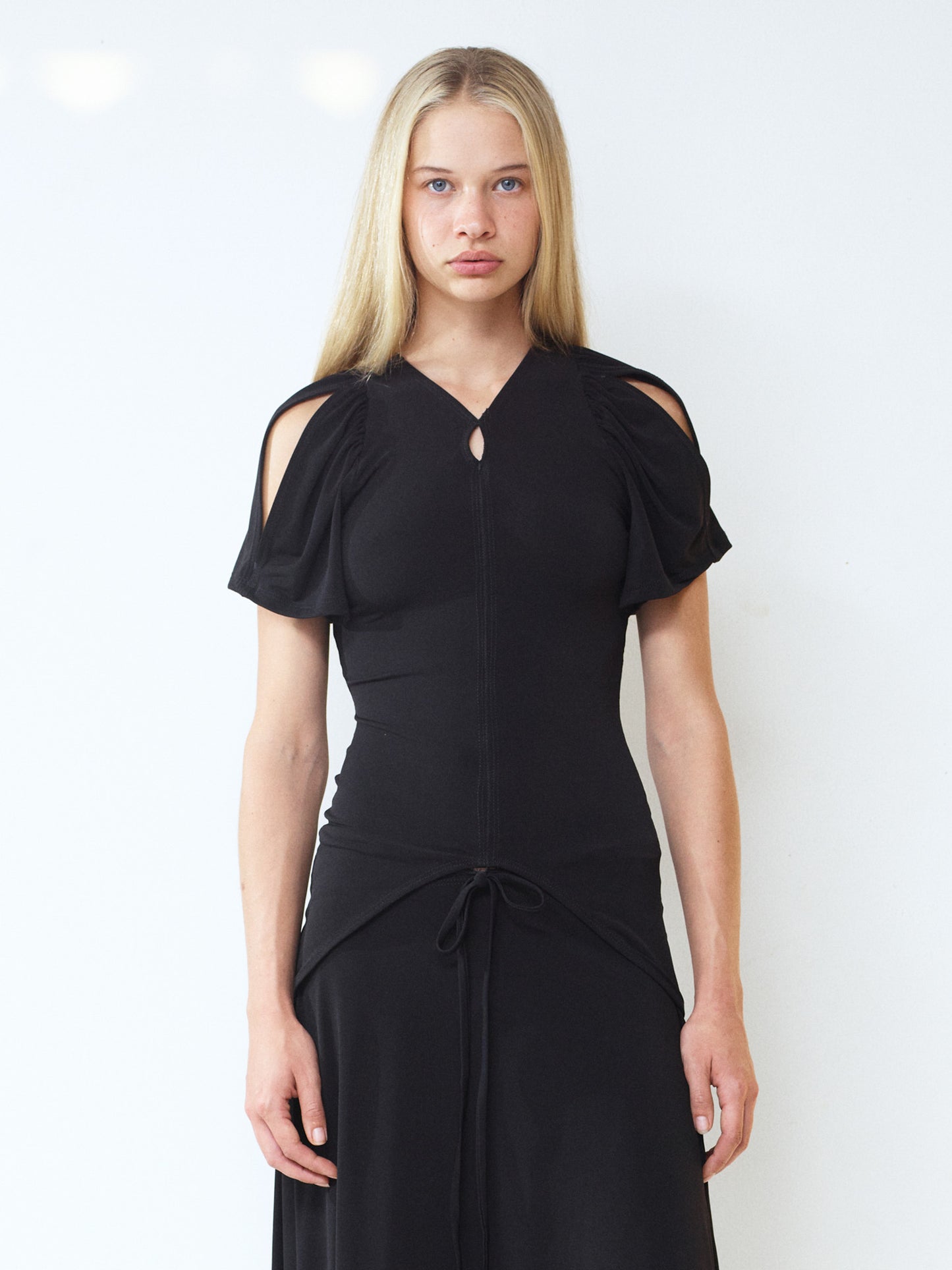 Split shoulder flounce blouse - black